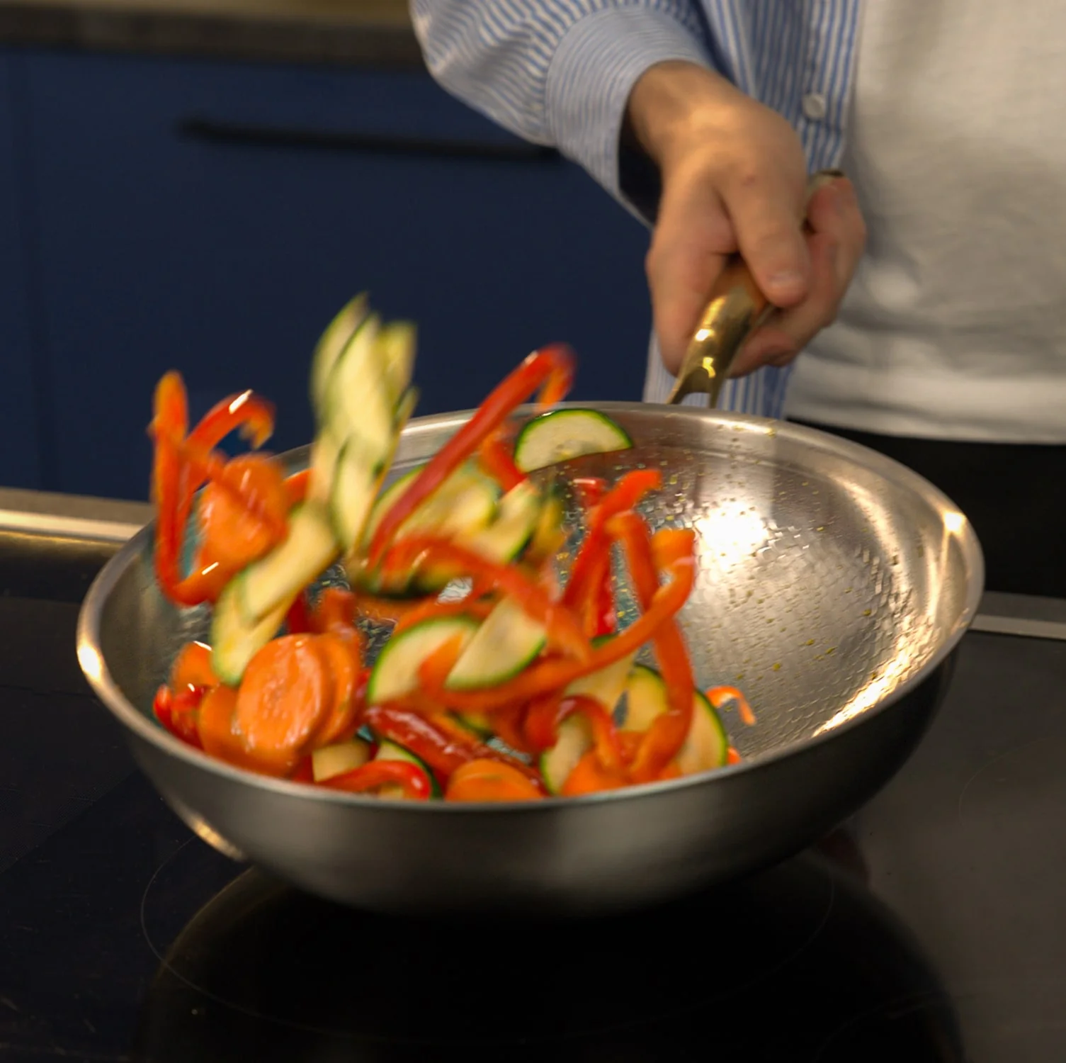 TAIMA Certified Pure Titanium Wok Pan Pro - Image 6